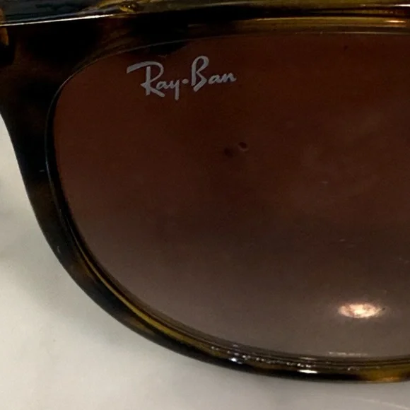 Ray-Ban Tortoise Shell Sunglasses - Picture 6 of 6